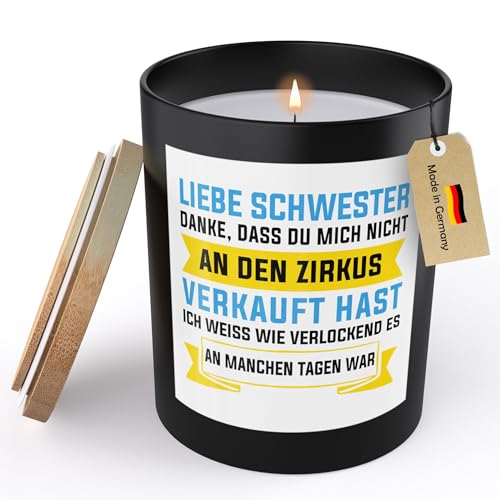 22Feels Schwester Geschenk Spruchkerze "Danke Dass Du Mich Nicht" Sojawachs Kerze im Glas Frauen Geschwister Geburtstag Weihnachten Handgemacht Spruch Duft Deko Vegan Nachhaltig - ZITRUS 22Feels Schwester Geschenk Spruchkerze "Danke Dass Du Mich Nicht" Sojawachs Kerze im Glas Frauen Geschwister Geburtstag Weihnachten Handgemacht Spruch Duft Deko Vegan Nachhaltig - ZITRUS von 22Feels