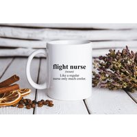Flug-Krankenschwester-Krankenpflege-Abschluss-Graduierte Graduierte Becher, Lustige Kaffeetasse, Geburtstagsgeschenke Für Männer Und Frauen von 22ndOfOctober