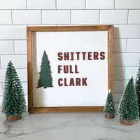3D Holzschild, Shitters Full Clark, Weihnachtsschild, Buntes Weihnachtsdekor, 12x12 Weihnachtsdekor von 24thAveDesigns