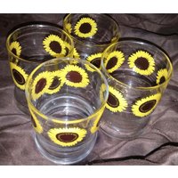 Ein Set Von 4 Kurzen Sun Flower Design Bechern/Trinkgläsern von 2BEB