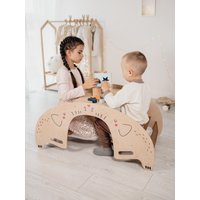 Kinder Schreibtisch Und Wippe, Kleinkind Tisch Stuhl Set, Holz Schaukelstuhl Kinderzimmer Möbel, Vorschule Lerntisch Personalisiert Mit Namen von 2BWoodKids