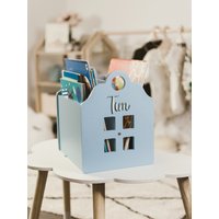 Personalisierte Tragbare Holzbuch Lagerung Pastell Dekor Für Kinderzimmer Buch Organizer Kinder Einzigartige Bücher Regal Baby Bücherregal von 2BWoodKids