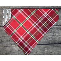 Weihnachten Hundehalstuch-Over The Collar- Bäume Beeren W/Plaid - Winter von 2PawfectFriends