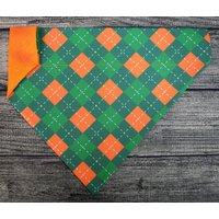 st Patricks Hundehalstuch - Halsband Orange & Grün Kariert Glücksklee Argyle von 2PawfectFriends