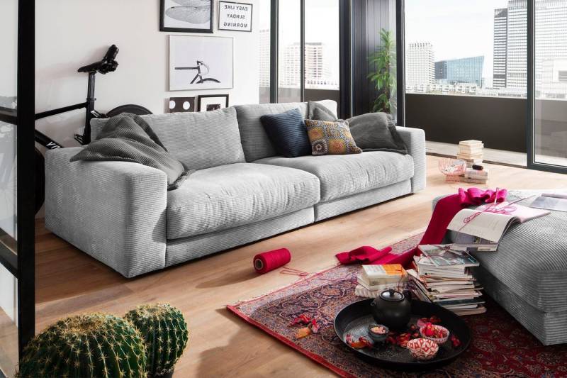 Places of Style Big-Sofa Enisa, legere Polsterung B/T/H: 290/127/85 cm, Zeitloses und stylisches Loungemöbel, in Fein- und Breitcord von Places of Style