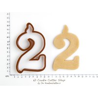 Geburtstagskerze Nummer Zwei Ausstecher Geburtstagskerze Nummer Zwei Ausstecher von 3DCookieCutterShop