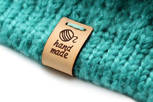 Faltbare Handgefertigte Lederetiketten hand made Wollknäuel Mod. HMF - Exklusive gravierte echte italienische Leder-Tags - Handade leather labels tags (15 Stück - Standard Text) von 3DP