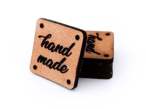Leder-Etikett "Hand Made" quadratisch Modell X1 - Exclusive handmande engraved genuine italian leather tag (30 Stück - personalisierter Text) von 3DP