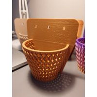 3D Gedruckter Orchideentopf Aus Biobasiertem Material, Netzkorb-Wandhalterung, Mehrere Farben, Originaldesign 3D Gedruckter Orchideentopf Aus Biobasiertem Material, Netzkorb-Wandhalterung, Mehrere Farben, Originaldesign von 3DPrintedFarm