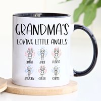 Oma Geschenk, Personalisierte Kaffeetasse, Omas Kleine Engel, Weihnachten, Lustige Tasse, Muttertagsgeschenk, Enkel von 3Inspiredesigns