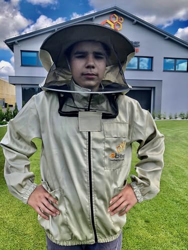 Imkerjacke 4BEE - Imkeranzug -mit Atmungsnetz - Atmungsaktiv - Imkerei - Bienen - Insekten - Schutzkleidung mit Abnehmbarem Hut -Schutzbekleidung für Imker - Größe L von 4Bee