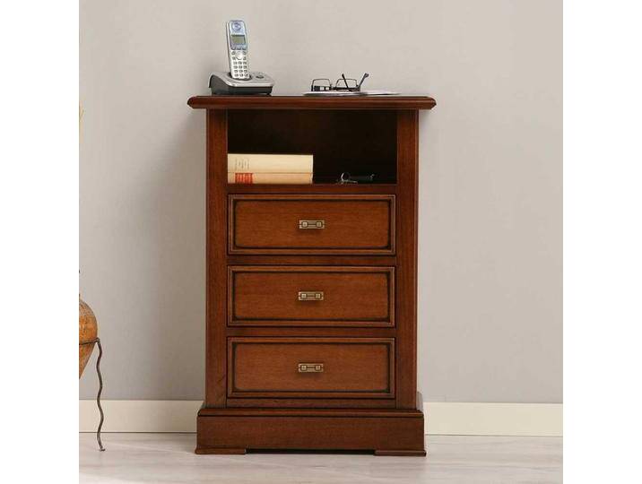 Schlafzimmerkommode Wäschekommode 81 cm hoch mit drei Schubladen Schlafzimmerkommode Wäschekommode 81 cm hoch mit drei Schubladen von 4Home