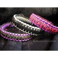 Individualisierbares Paracord Hundehalsband in Kleiner Größe - 2 Farben | Bis Zu 12" von 4PawsOnlyNovelties