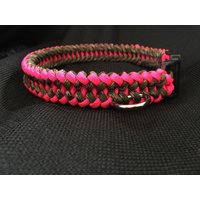 Neu Neon Pink Mit Traditionellem Camoflauge Im Sanctified Weave | Maßanfertigung von 4PawsOnlyNovelties
