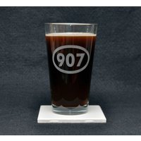 Alaska Ak State Telephone Area Code 907 Geätztes Bierkissenglas - Made in Usa Last Frontier Drinkware Juneau Fairbanks Anchorage von 4TheAdventure