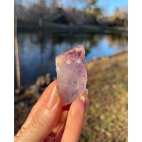 Amethyst Natur Punkt Mit Cristobalit Einschlüssen Amethyst Natur Punkt Mit Cristobalit Einschlüssen von 4TheLoveOfCrystalsNC