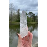 Großer Quarz Punkt Mit Schwarzen Turmalin Einschlüssen von 4TheLoveOfCrystalsNC