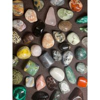 Mystery Tasche Mit Getrommelten Kristallen von 4TheLoveOfCrystalsNC