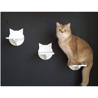Set Von 3 Katzen Wandregalen, Weiße Wandregale, Regale Für Den Innenbereich, Wanddekor, Haustierschritte, Katzenmöbel von 4pawsshopDesign