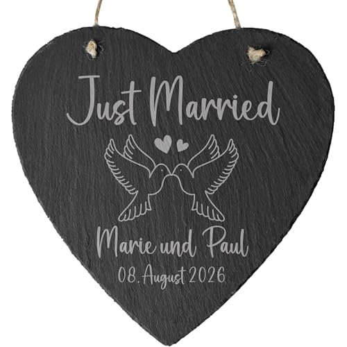 4youDesign | Schieferherz zur Hochzeit „2 küssende Tauben & Just Married“ – personalisierbar mit Namen & Datum – liebevolles Geschenk aus echter Schieferplatte für Brautpaare & Hochzeitsfeiern 4youDesign | Schieferherz zur Hochzeit „2 küssende Tauben & Just Married“ – personalisierbar mit Namen & Datum – liebevolles Geschenk aus echter Schieferplatte für Brautpaare & Hochzeitsfeiern von 4youDesign