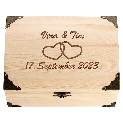 4youDesign Holzkiste, Schatztruhe zur Hochzeit mit Gravur – Motiv Herzen 2 Namen & Datum – Hochzeitsgeschenk für Brautpaar – Perfekt als Verpackung oder Geldgeschenk – L18xB13xH10cm von 4youDesign