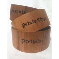 Jahrgang Rossini Erdnüsse, Kartoffelchips Und Brezeln Verschachtelung Snack Holzschalen Jahrgang Rossini Erdnüsse, Kartoffelchips Und Brezeln Verschachtelung Snack Holzschalen von 60WattVintage