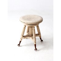 Antiker Hocker Mit Klaue Und Kugelfuß von 86home