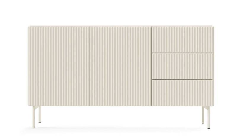 99rooms Kommode Kolli (Sideboard, Highboard), Modern Design, mit viel Stauraum, Push-to-Open, geriffelte Elemente von 99rooms