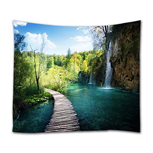 A.Monamour Wandteppiche Wasserfall Im Grünen Sommer Wald Blau Wasser See Bewölkten Himmel Holzpfad Natur Landschaft Landschaft Drucken Stoff Wandbehang Tapisserie Wandbild Vorhang Dekore 153x130cm von A.Monamour