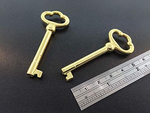 Grandfather Clock Door Key set of 2 in Brass Finish for Howard Miller by Grandfather Clocks von ABA