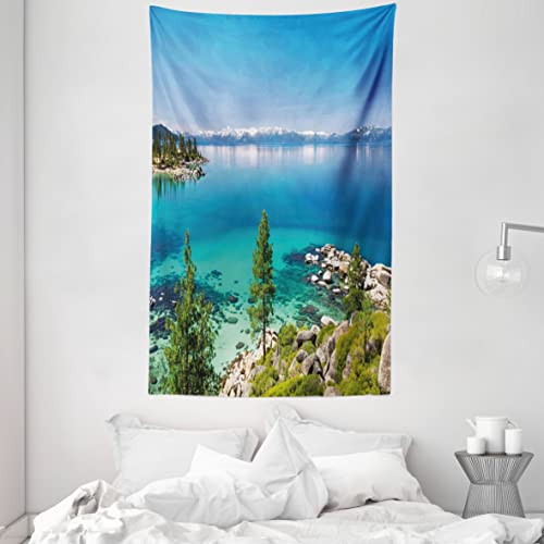 ABAKUHAUS Blau Wandteppich und Tagesdecke, Ruhige Tahoe Küstenlinie aus Weiches Mikrofaser Stoff Waschbar ohne Verblassen Digitaldruck, 140 x 230 cm, Blaugrau Grün von ABAKUHAUS