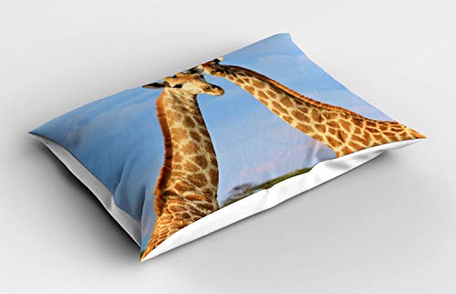 ABAKUHAUS Giraffe Kissenbezug, Foto von Wild Animal Paare, Dekorativer Standard King Size Gedruckter Kissenbezug, 75 x 50 cm, Pale Sky Blue Multicolor von ABAKUHAUS