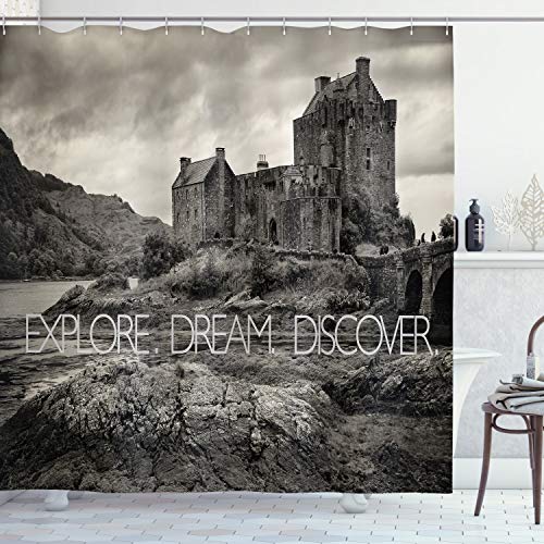 ABAKUHAUS Traum Duschvorhang, Eilean Donan Castle Schottland, Stoffliches Gewebe Badezimmerdekorationsset mit Haken, 175 x 240 cm, Dunkle Taupe und Pale Grau von ABAKUHAUS