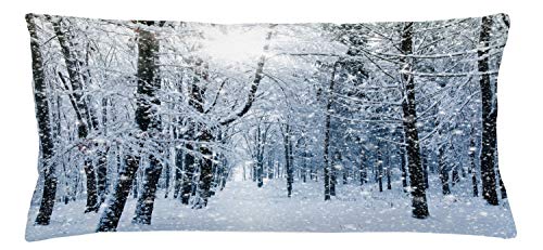 ABAKUHAUS Winter Kissenbezug, Schnee bedeckter Wald, Klöppelkissenhüllen mit Beidseitigen Druck Farbfest Waschbar und Reißverschluß, 90 x 40 cm, Blaugrau Weiß Schwarz von ABAKUHAUS