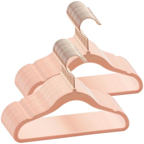 ABHENG 50 Stück Kinderkleiderbügel Samt, Samtbügel für Baby mit 360° Drehbarem Haken, rutschfeste und strapazierfähige mit Krawattenhalter, 30B x 20,5H cm, Hellrosa, AFY0350P ABHENG 50 Stück Kinderkleiderbügel Samt, Samtbügel für Baby mit 360° Drehbarem Haken, rutschfeste und strapazierfähige mit Krawattenhalter, 30B x 20,5H cm, Hellrosa, AFY0350P von ABHENG