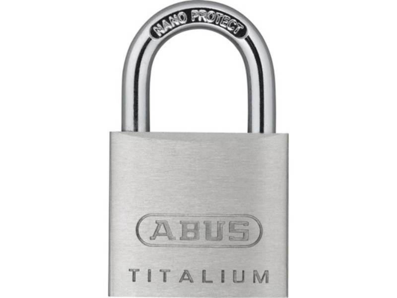 ABUS Vorhängeschloss Zylindervorhangschloss 64TI/30 Schlosskörper-B.30mm Titalium versch.-schl.ABUS Massiver Schlosskörper aus TITALIUM™ Spezialaluminium · ab 3 mm Spezialstahlbügel mit NANO-Protect™ · Beschichtung (kleinere Größen mit gehärtetem Stahlbügel) · ab 3 mm doppelt von ABUS