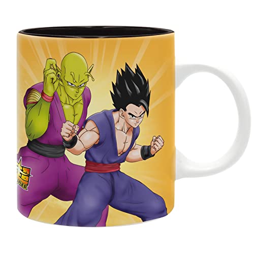 Dragon Ball Tasse Gohan & Piccolo mit Red Ribbon Cyborgs - weiß, bedruckt, 100 % Keramik, Fassungsvermögen ca. 320 ml. von ABYSTYLE