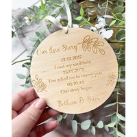 Unsere Liebesgeschichte - Personalisiertes Schild Für Braut & Bräutigam Geschenke Für Paare Hochzeitsgeschenk Unser Hochzeitstag von ABeautifulSignShop