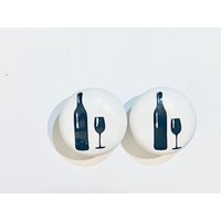 Paar Weinflasche Und Glas Schrankknöpfe Pulls Weiß Keramik 1, 5". Hervorragende Qualität von ACustomFusion