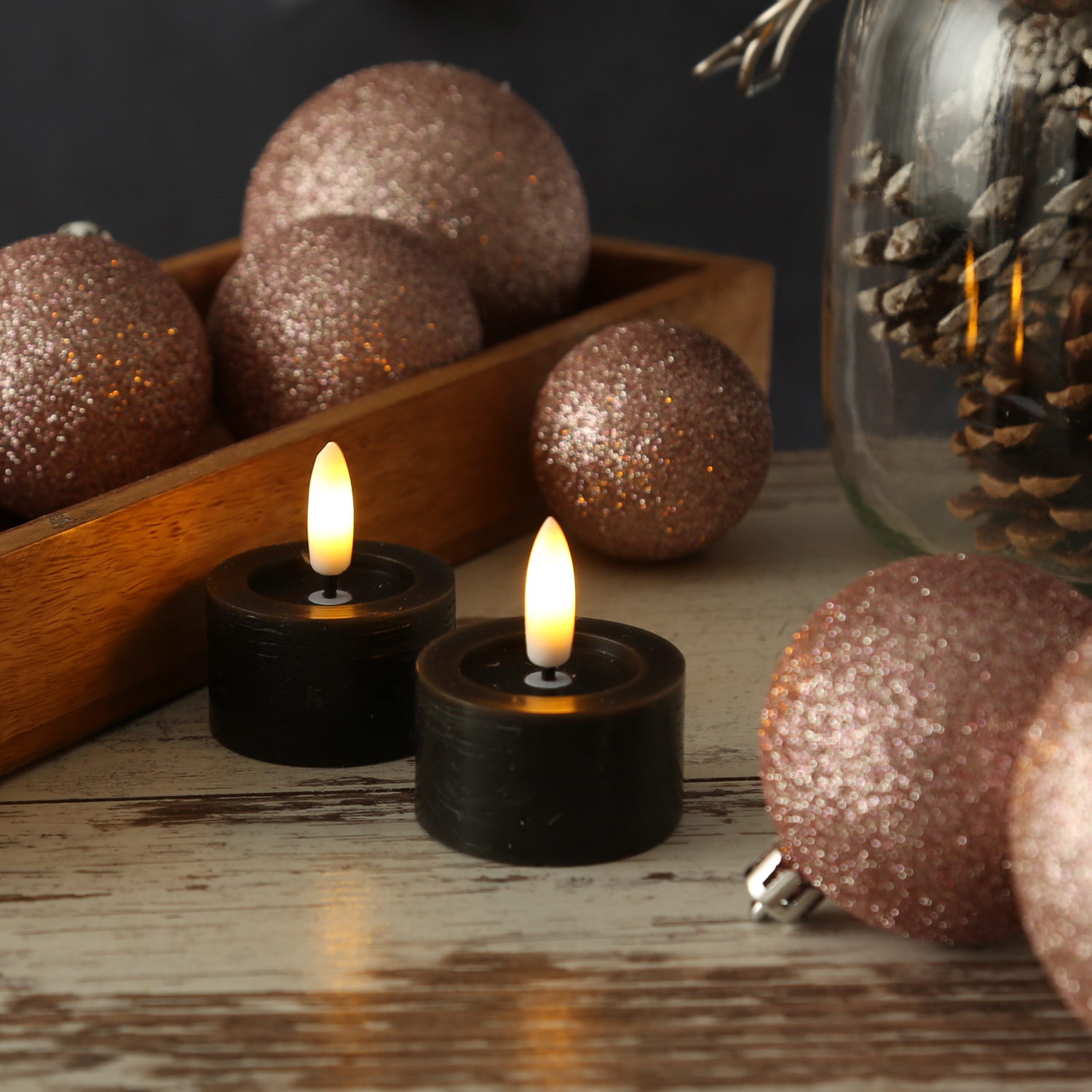 LED Teelichter LINA - Rustik-Optik - Echtwachs - Timer - mit Batterien - D: 4,5cm H: 5cm - 2St. LED Teelichter LINA - Rustik-Optik - Echtwachs - Timer - mit Batterien - D: 4,5cm H: 5cm - 2St. von ADILINA