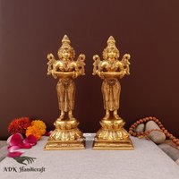 Messing Diya Set - 9" Zoll, Deep Laxmi Lakshmi, Öllampe Für Heimtempel Altar Kamakshi Diya, Lakshmi Dia Idol von ADKHandicraft