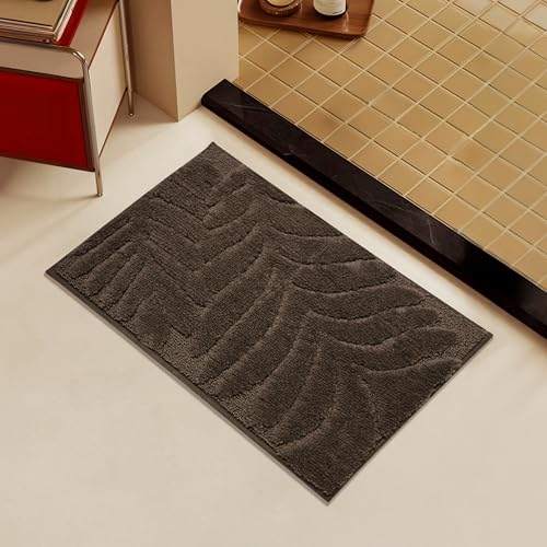 Waschbare Badematten mit rutschfester Unterseite für Schlafzimmer, Wohnzimmer, Eingang, super saugfähig, Küchenteppich, Dusche, Badewanne, Fußmatten, Türteppiche (80 x 50 cm, braun) von ADUODAO