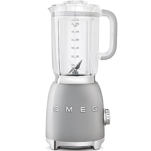 SMEG, BLF01SVEU 1,5 l Standmixer, 4 -Geschwindigkeitsstufen, 3 Automikprogramme, Abnehmbare Doppelklinge, Deckelöffnung transparent mit Dosierkappe, rutschfest, 800W, Silber von Smeg