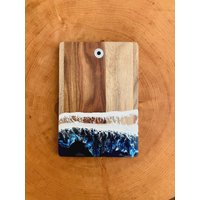 Küchenbrett Aus Akazienholz Und Epoxidharz - Ocean Design 24, 5 X 17 1, 5 cm Harz Schneidebrett Serviertablett Epoxy River Küchenbrett Aus Akazienholz Und Epoxidharz - Ocean Design 24, 5 X 17 1, 5 cm Harz Schneidebrett Serviertablett Epoxy River von AEHolzdesign