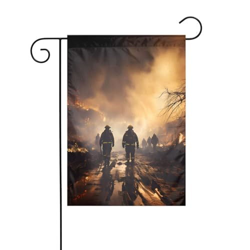 AEKGOHP Feuerwehrleute bekämpfen Feuer Drucke Garten Fahnenmast Outdoor Hofdekoration doppelseitig 30,5 x 45,7 cm von AEKGOHP
