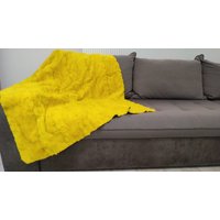 Gelbe Nerzdecke/Nerzteppich von AFursGR