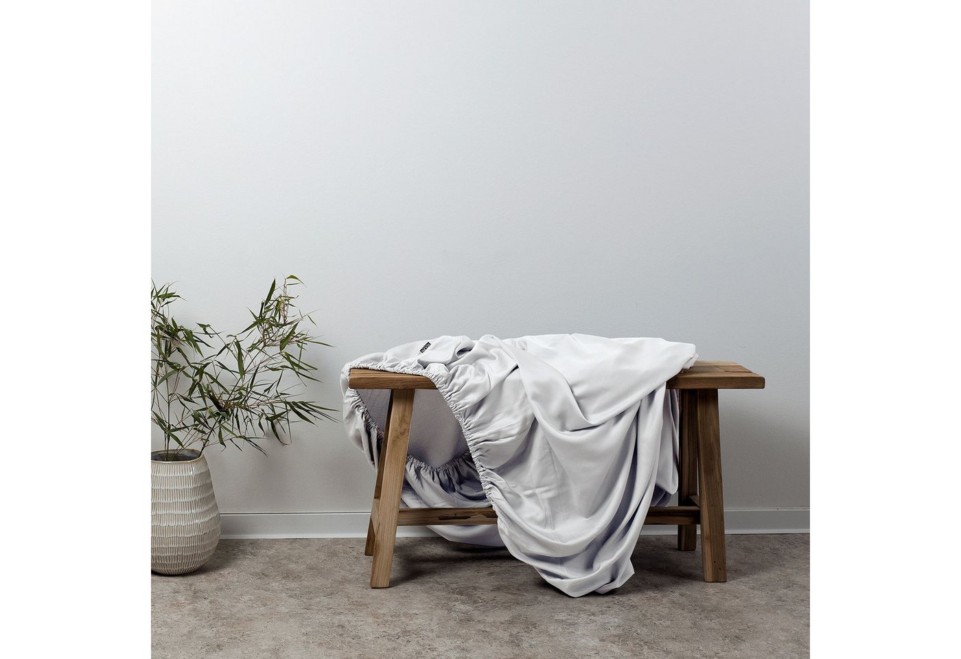 AGA.PIE Spannbettlaken Bambus Lyocell Spannbettlaken, Gummizug: rundum, 15 - 35 cm Steghöhe, für Allergiker geeignet, OEKO-TEX zertifiziert AGA.PIE Spannbettlaken Bambus Lyocell Spannbettlaken, Gummizug: rundum, 15 - 35 cm Steghöhe, für Allergiker geeignet, OEKO-TEX zertifiziert von AGA.PIE