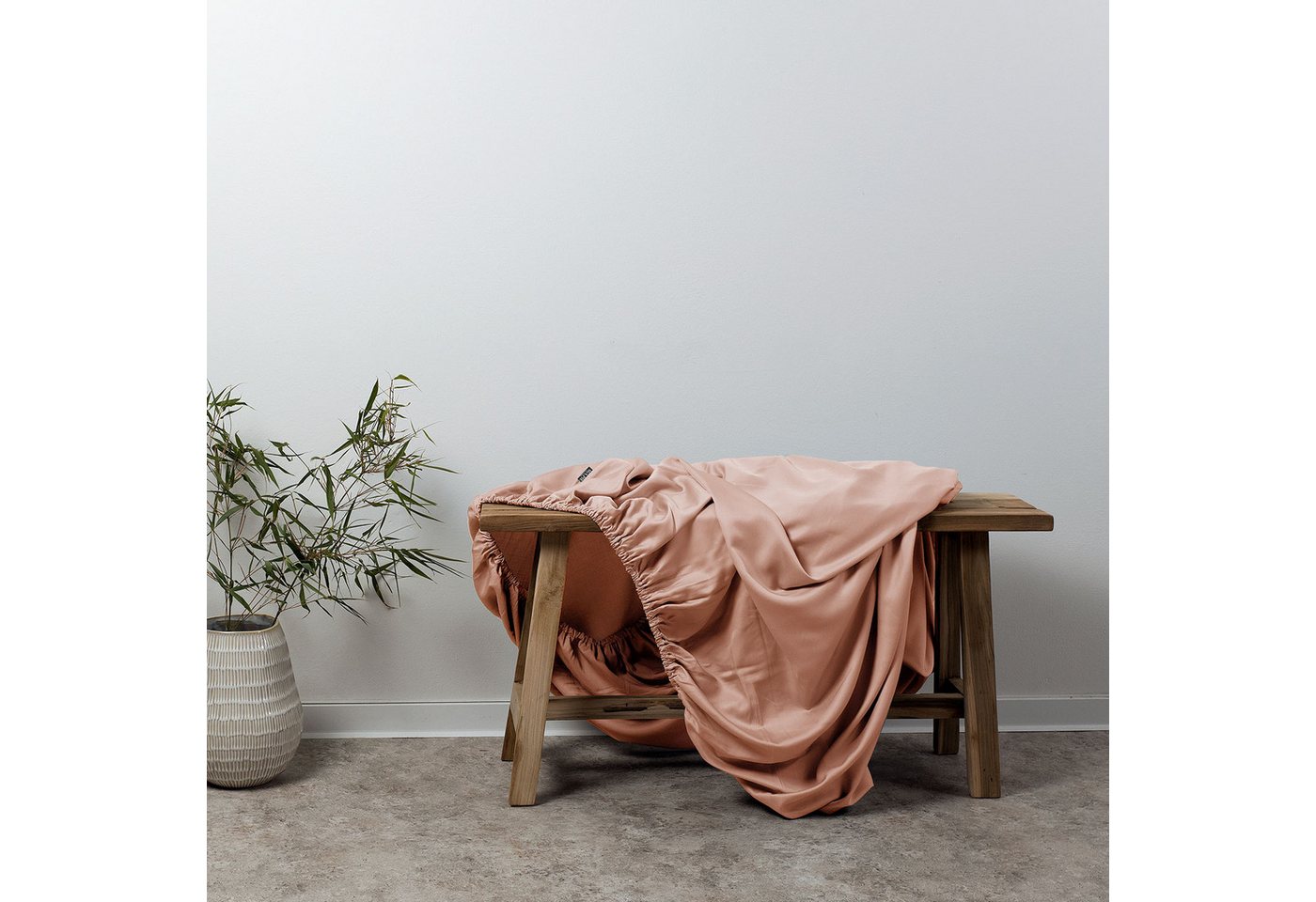 AGA.PIE Spannbettlaken Bambus Lyocell Spannbettlaken, Gummizug: rundum, 15 - 35 cm Steghöhe, für Allergiker geeignet, OEKO-TEX zertifiziert AGA.PIE Spannbettlaken Bambus Lyocell Spannbettlaken, Gummizug: rundum, 15 - 35 cm Steghöhe, für Allergiker geeignet, OEKO-TEX zertifiziert von AGA.PIE