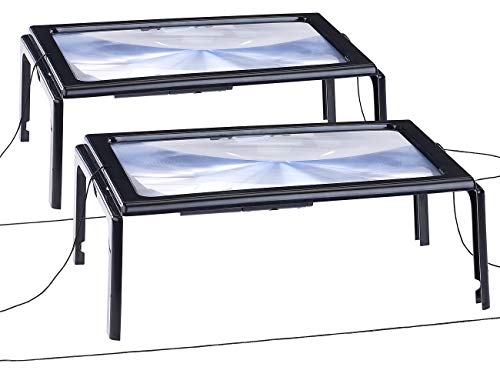 AGT Lese Lupe: 2er-Set XXL-Leselupe mit 3-facher Vergrößerung, 4 LEDs und Klappstände (Beleuchtete Lupe, Lupe mit Beleuchtung, Standlupe Licht) von AGT