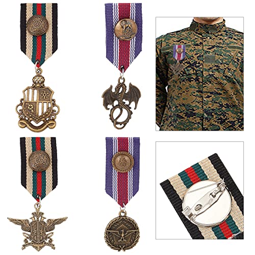 AHANDMAKER 4 Stück Kostüm Militärabzeichen Medaille, 4 Style Military Hero Combat Medals Brosche Navy Military Badge Patriot Brosche Pin Stripe Für Damen Herren Soldat Mantel Jacke Uniform Party von AHANDMAKER